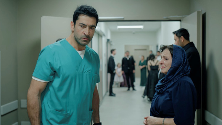 ABİ DİZİSİ KONUSU NEDİR