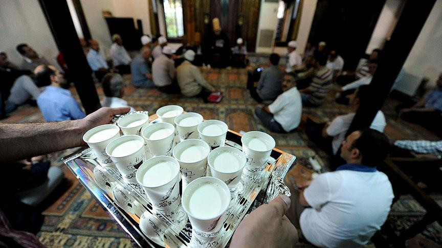 MİRAÇ KANDİLİNDE NEDEN SÜT İÇİLİR VE DAĞITILIR