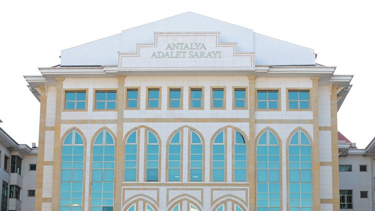 Antalya Büyükşehir Belediyesi soruşturmasında 20 gözaltı