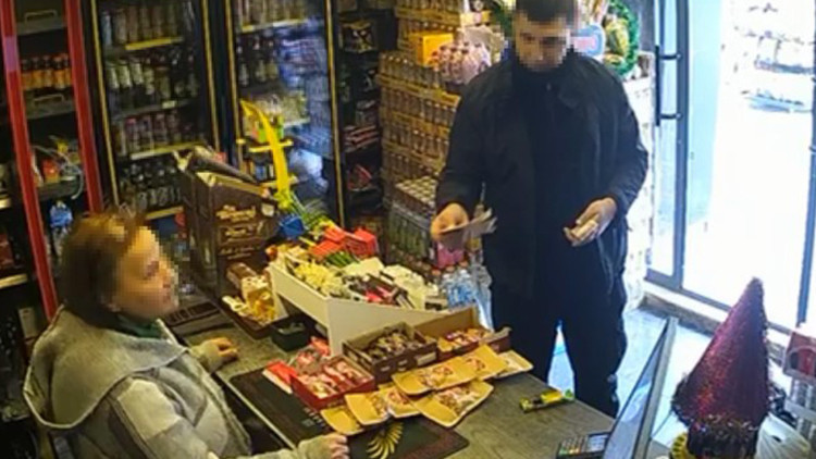 Edirne'de film sahnesi gibi anlar: Kendini bir anda yerde buldu