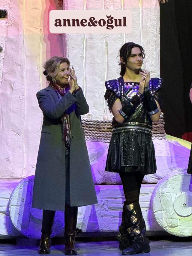 Gülben Ergen ve Mustafa Erdoğanın gurur günü