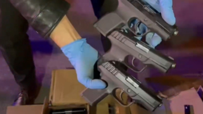 Antalya'da 393 ruhsatsız tabanca ele geçirildi