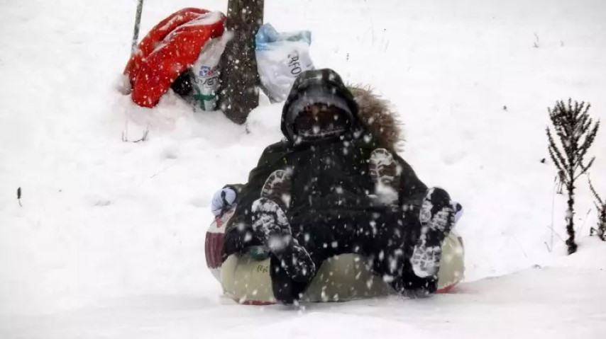 Etkili olan kar yağışından sonra talep patlaması oldu | Siparişlere yetişemiyorlar