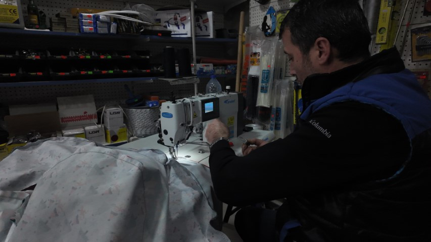 Etkili olan kar yağışından sonra talep patlaması oldu | Siparişlere yetişemiyorlar