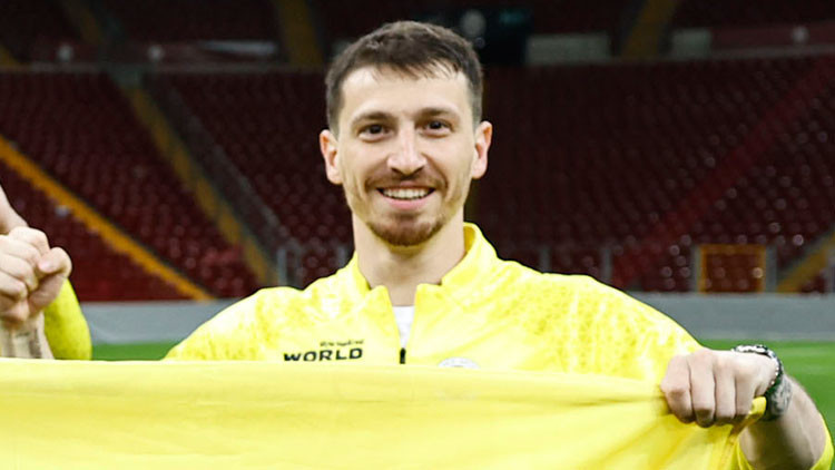 Galatasaray-Fenerbahçe derbisindeki kavganın davası sonuçlandı! Mert Hakan Yandaş, Oosterwolde...