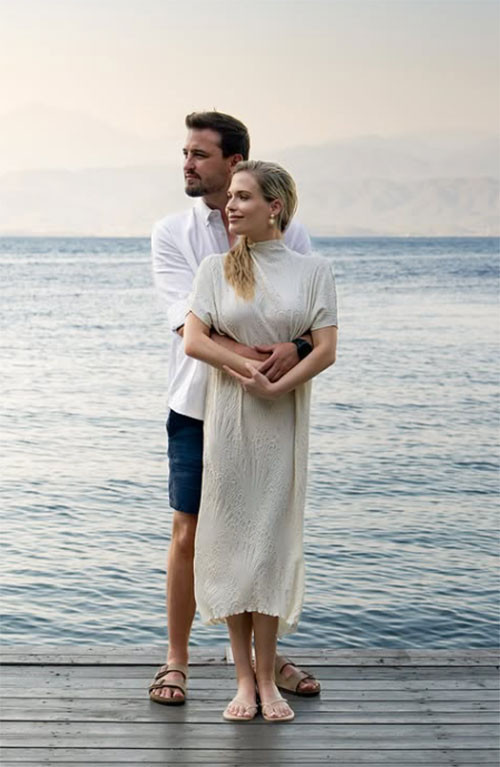 Deniz kıyısında evlilik teklifi... Çatı katında nişan