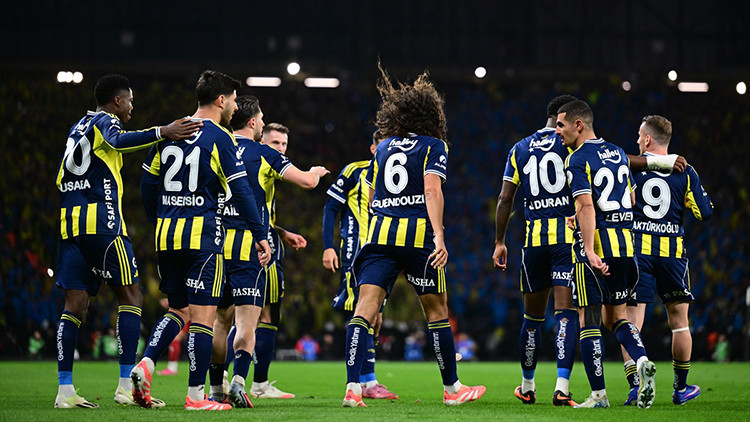 Fenerbahçe 4 eksikle Alanyaspor'a konuk olacak!