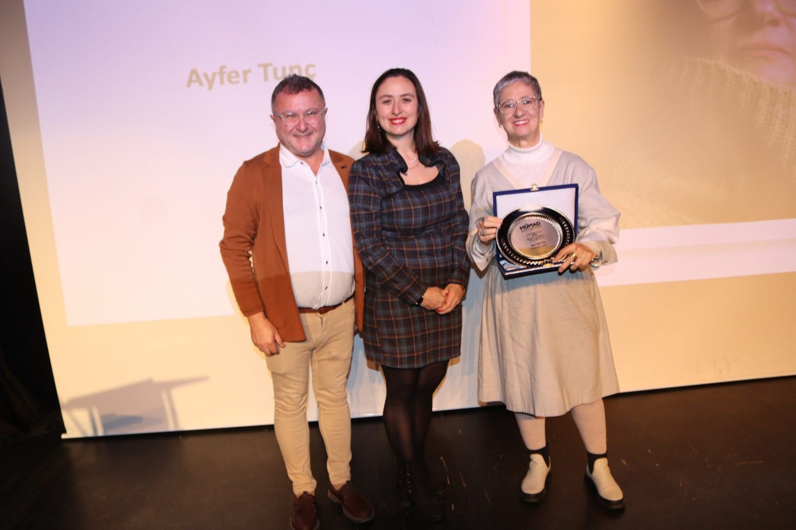 MÜMAD1883+ 2025 başarı ödülleri sahiplerine dağıtıldı