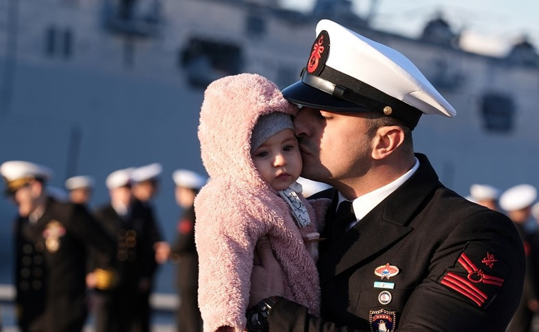 Anadolu Türk Deniz Görev Kuvveti, İzmir'den uğurlandı