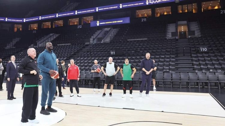 NBA efsanesi O’Neal ile basket