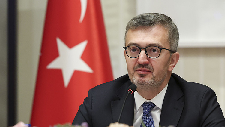 İletişim Başkanı Duran, Suriye Enformasyon Bakanı Mustafa ile telefonda görüştü