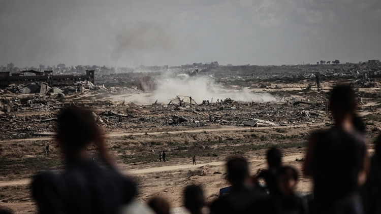 İsrail, Gazze'ye saldırılarını sürdürüyor: Ayakta kalan son binalar hedefte
