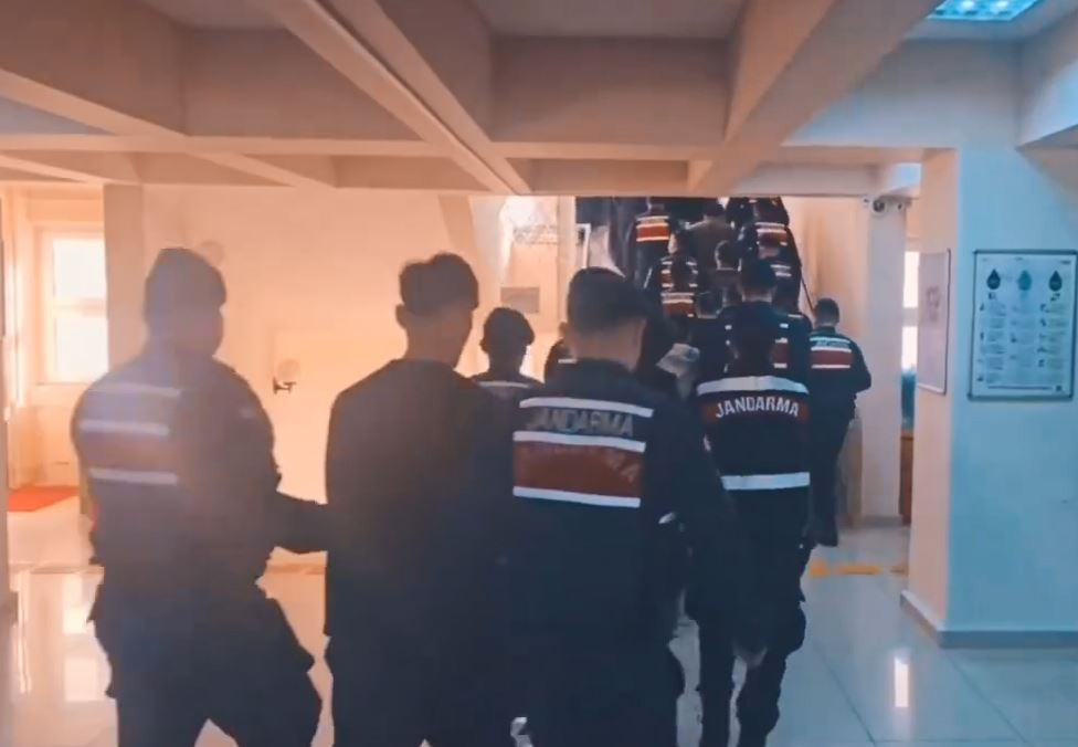 12 ilde siber dolandırıcılık operasyonu; 25 tutuklama