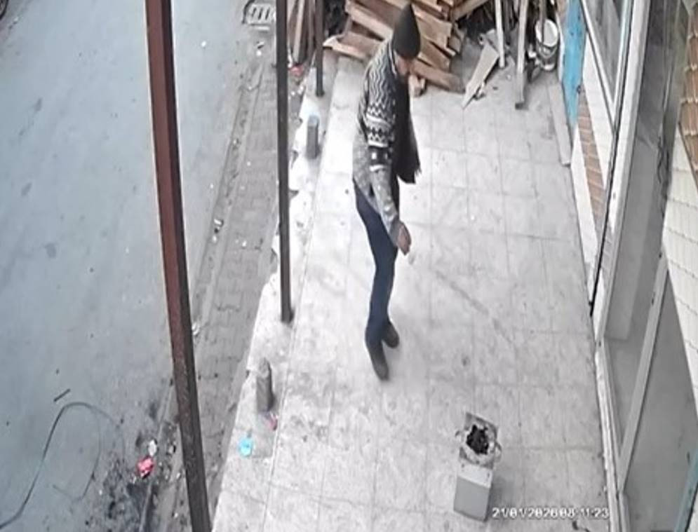 Çay demlemek için yaptığı hata az kalsın öldürüyordu