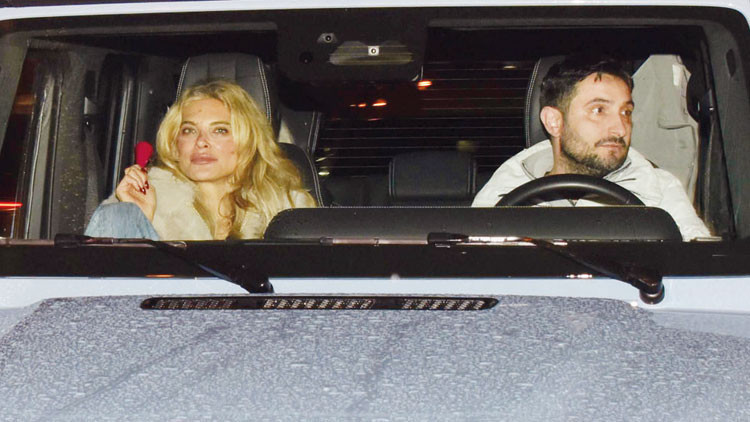 Milyonluk araçta dondurma keyfi