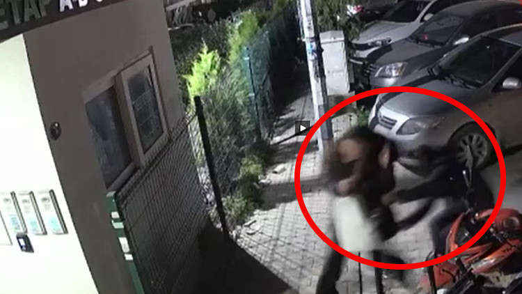 Eski erkek arkadaşı tarafından sokak ortasında öldürüldü