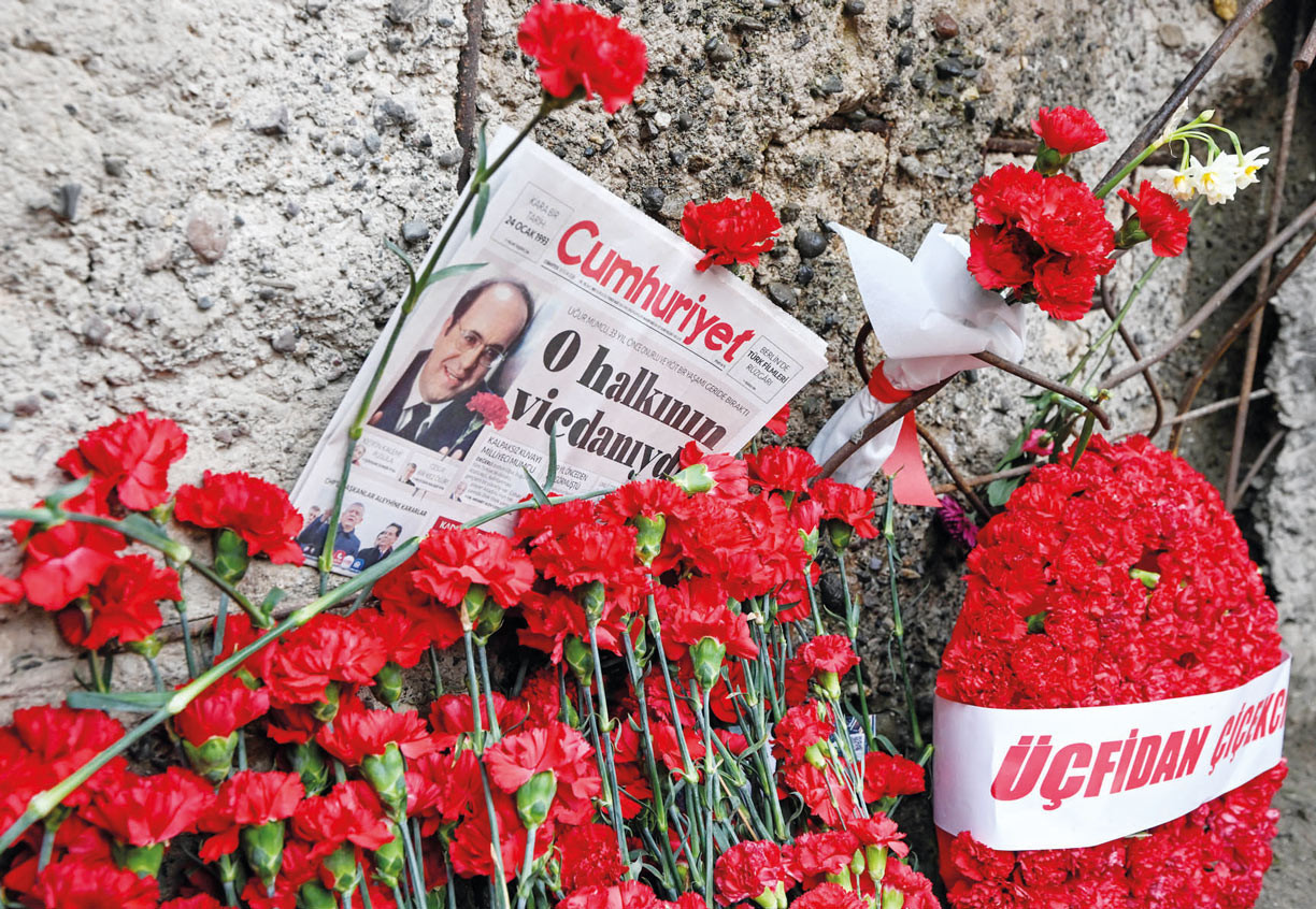 Uğur Mumcu’suz 33 yıl unutmayacağız