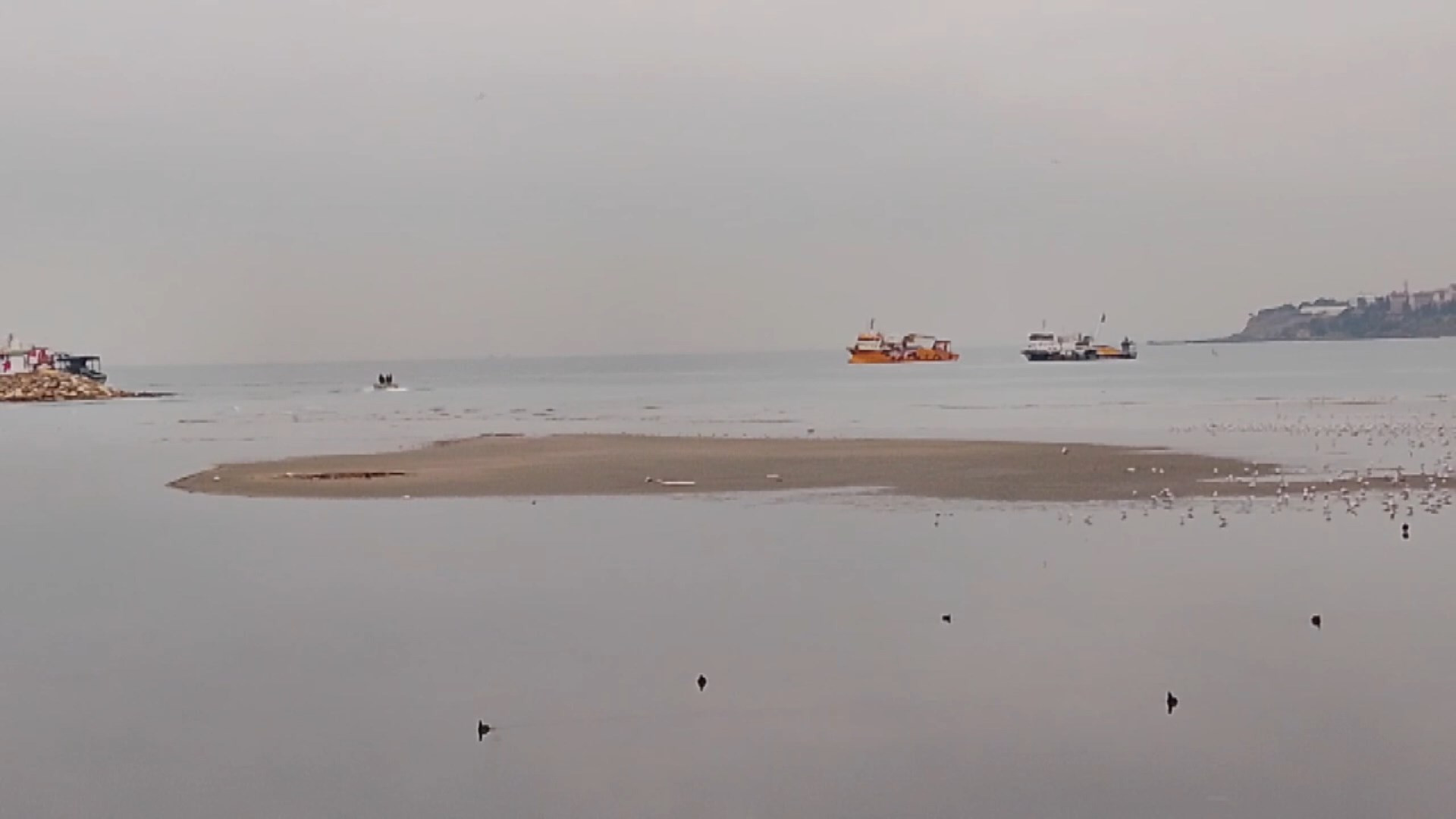 GIRGIR TEKNELERİ AÇIĞA DEMİRLEDİ