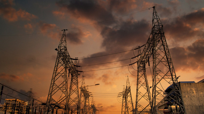 İSTANBUL ELEKTRİK KESİNTİSİ BUGÜN - 26 OCAK 2026 || Güngören, Bahçelievler elektrik kesintisi kaç saat sürecek, hangi ilçelerde elektrik kesintisi var Elektrikler ne zaman gelecek
