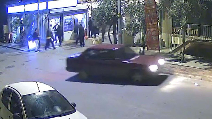 Hesap kavgası kanlı bitti! Denizli'deki dehşet kamerada