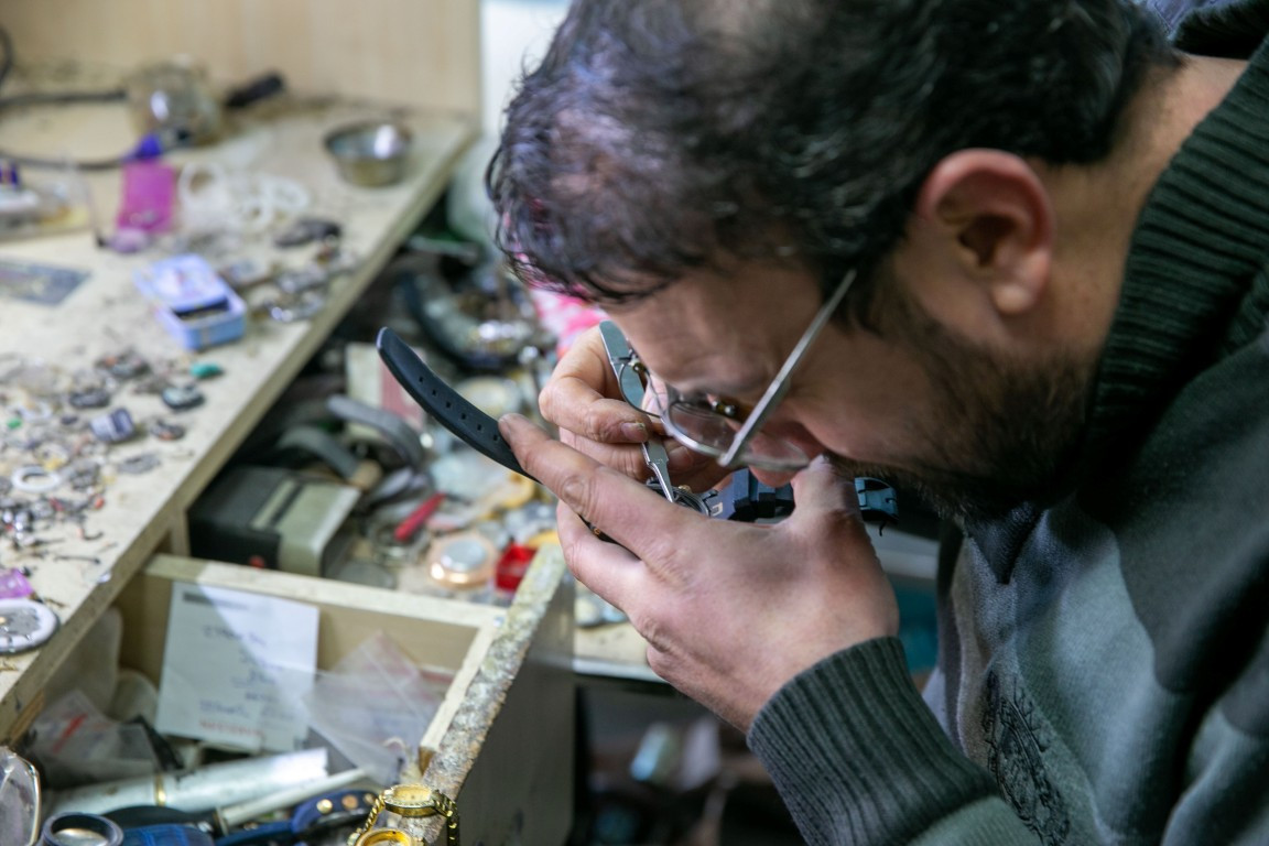 Yarım asırlık aile mesleğini sürdürüyor... Kentte bunu yapan 2-3 esnaf kaldı Yarım asırlık aile mesleğini sürdürüyor... Kentte bunu yapan 2-3 esnaf kaldı