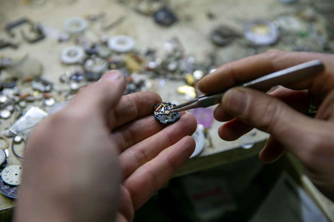 Yarım asırlık aile mesleğini sürdürüyor... Kentte bunu yapan 2-3 esnaf kaldı Yarım asırlık aile mesleğini sürdürüyor... Kentte bunu yapan 2-3 esnaf kaldı