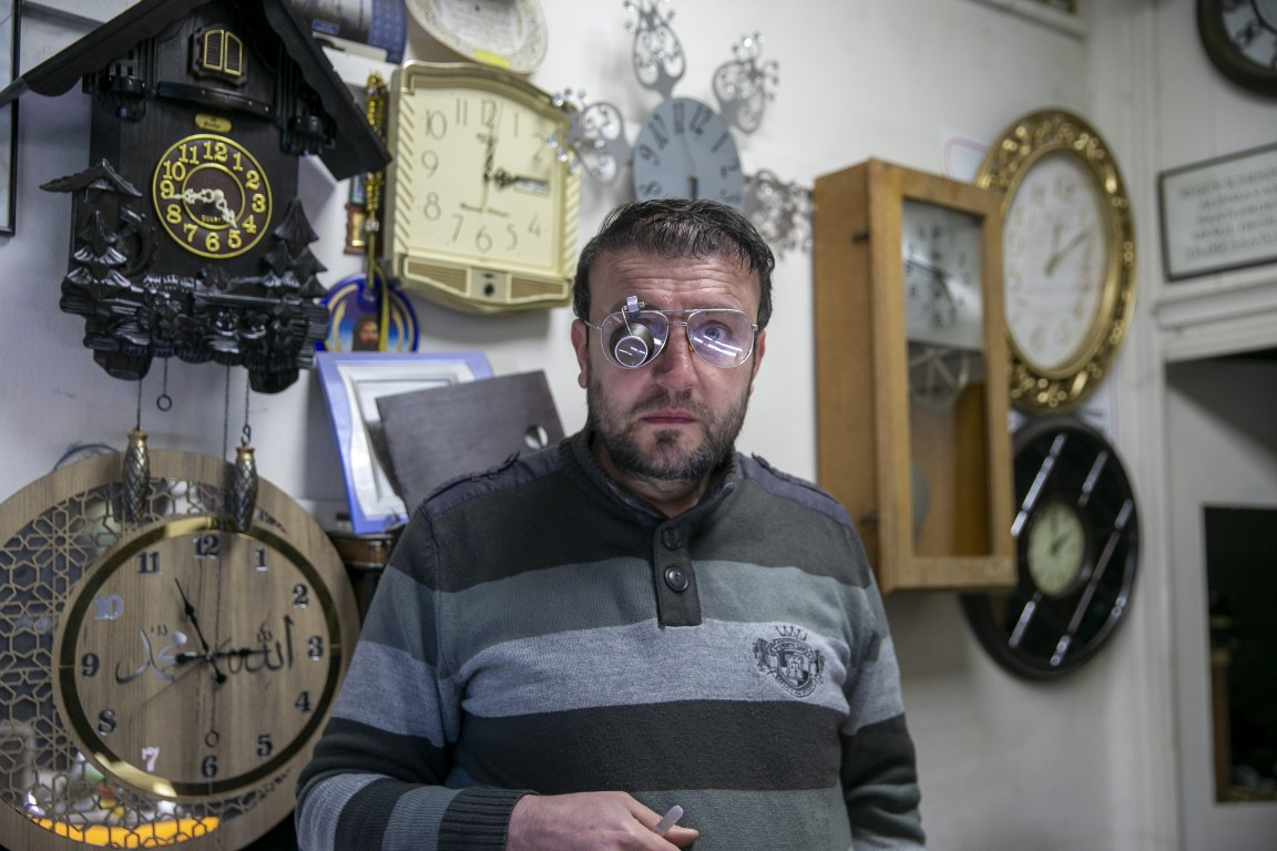 Yarım asırlık aile mesleğini sürdürüyor... Kentte bunu yapan 2-3 esnaf kaldı Yarım asırlık aile mesleğini sürdürüyor... Kentte bunu yapan 2-3 esnaf kaldı