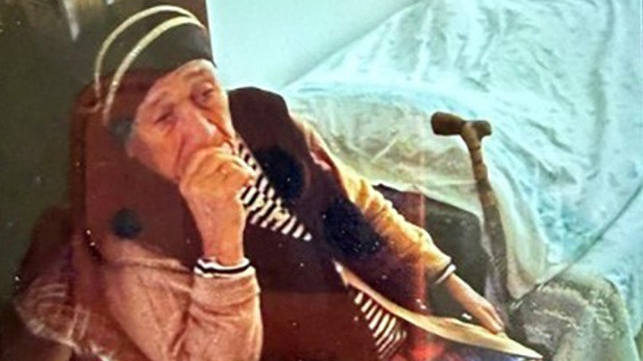 Korkunç cinayeti itiraf etti! Anneannesini 'gezmeye' diye çıkarıp bastonla öldürdü... 5 kişi gözaltına