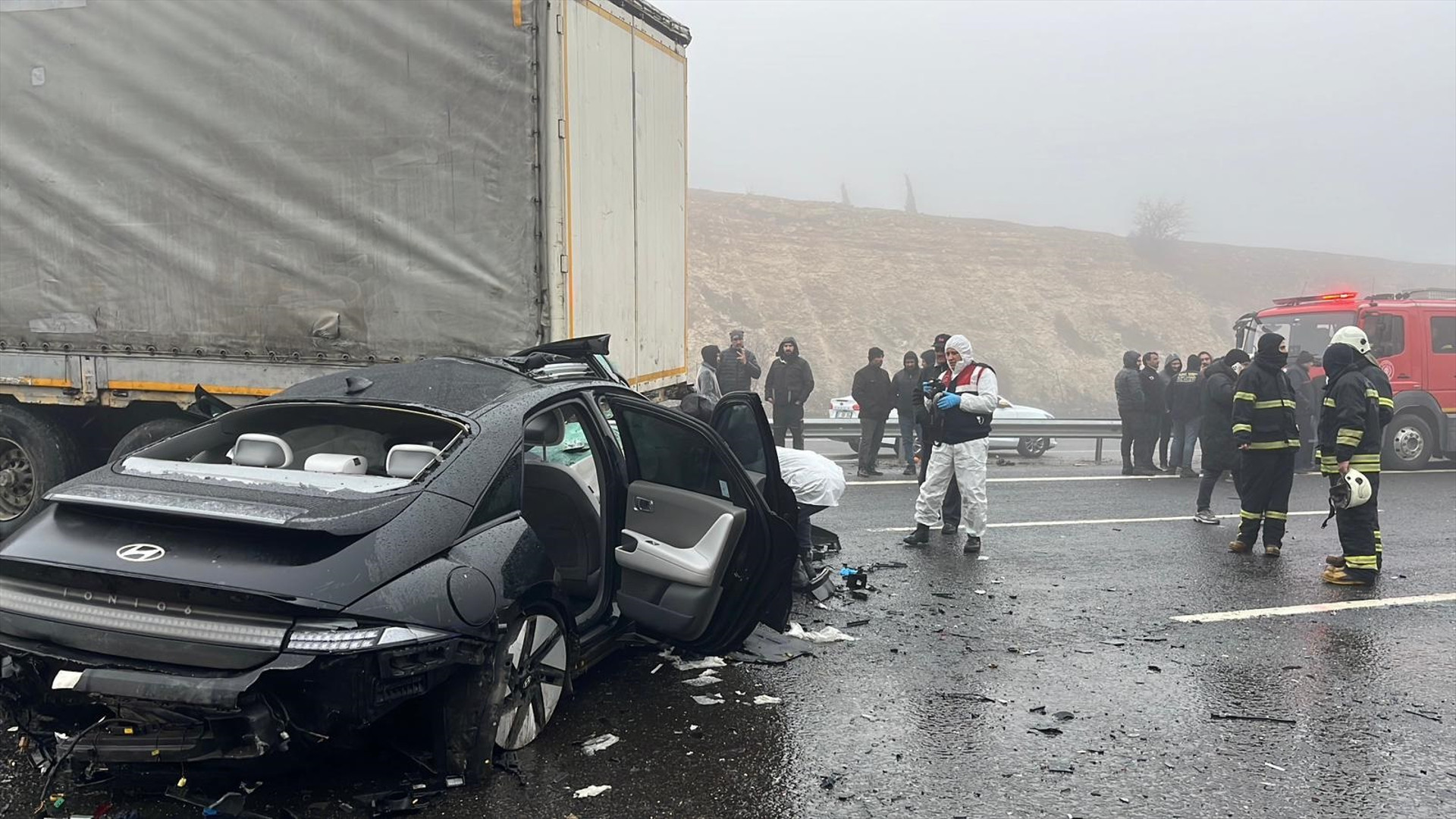 HAYATINI KAYBEDENLERİN KİMLİKLERİ BELLİ OLDU