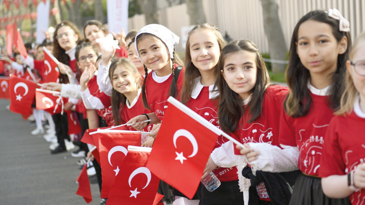 İkinci dönem başlıyor... Dersimiz ‘bayrak sevgisi’