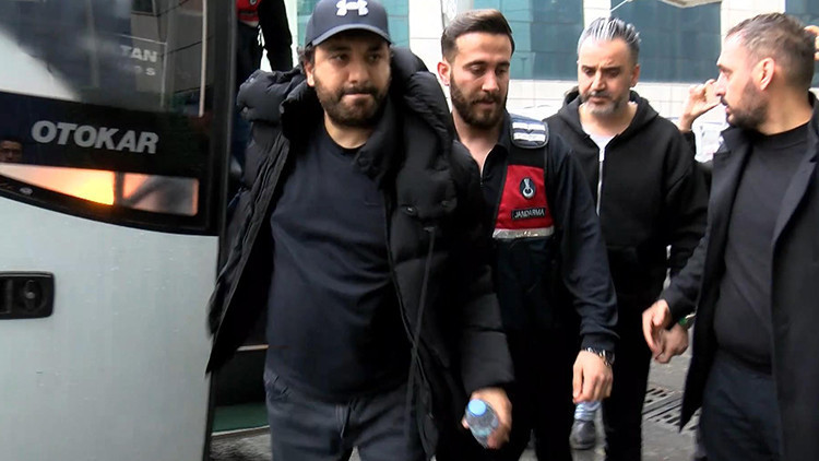 Aralarında Hasan Can Kaya ve Reynmen de var: Uyuşturucudan gözaltına alınan 11 kişi serbest bırakıldı