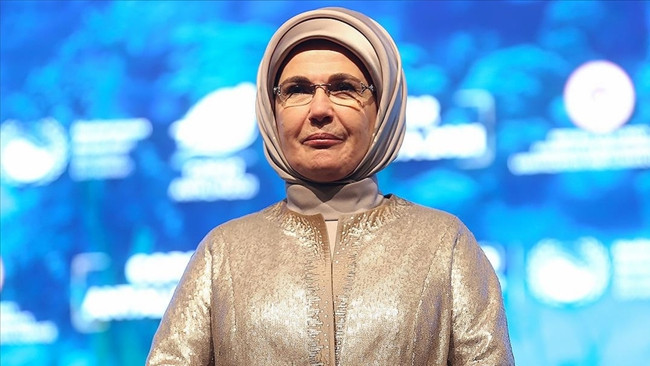 Emine Erdoğan'dan Alev Alatlı'yı anma mesajı