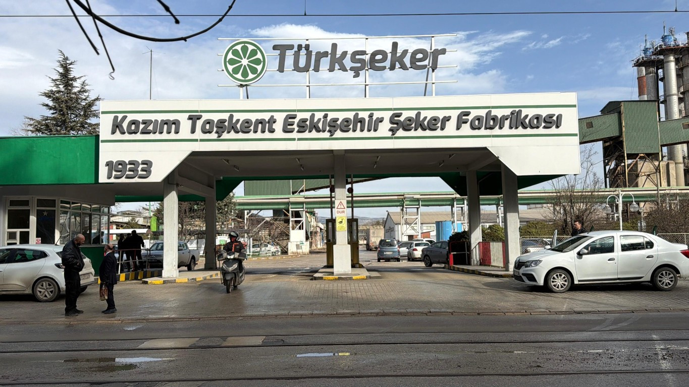 Eskişehir’de şeker fabrikasında cüruf patlamasında 6 işçi yaralandı
