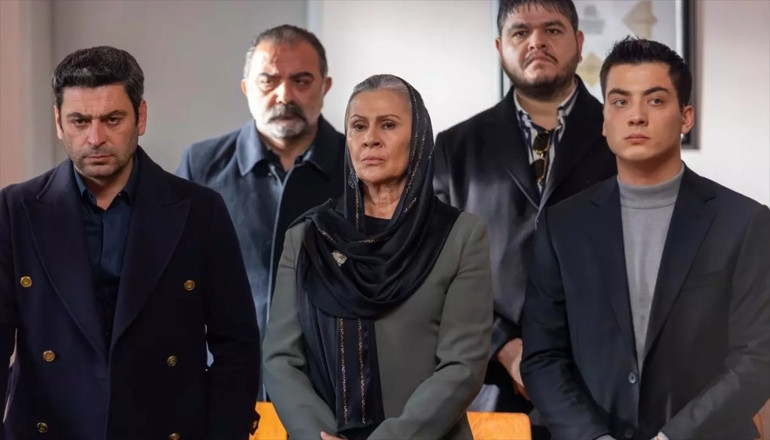 UZAK ŞEHİR 48. SON BÖLÜM KESİNTİSİZ FULL HD İZLE EKRANI (2 Şubat 2026 Pazartesi) | Uzak Şehir son bölümde Alya ve Boran boşandı mı? İşte Uzak Şehir 49