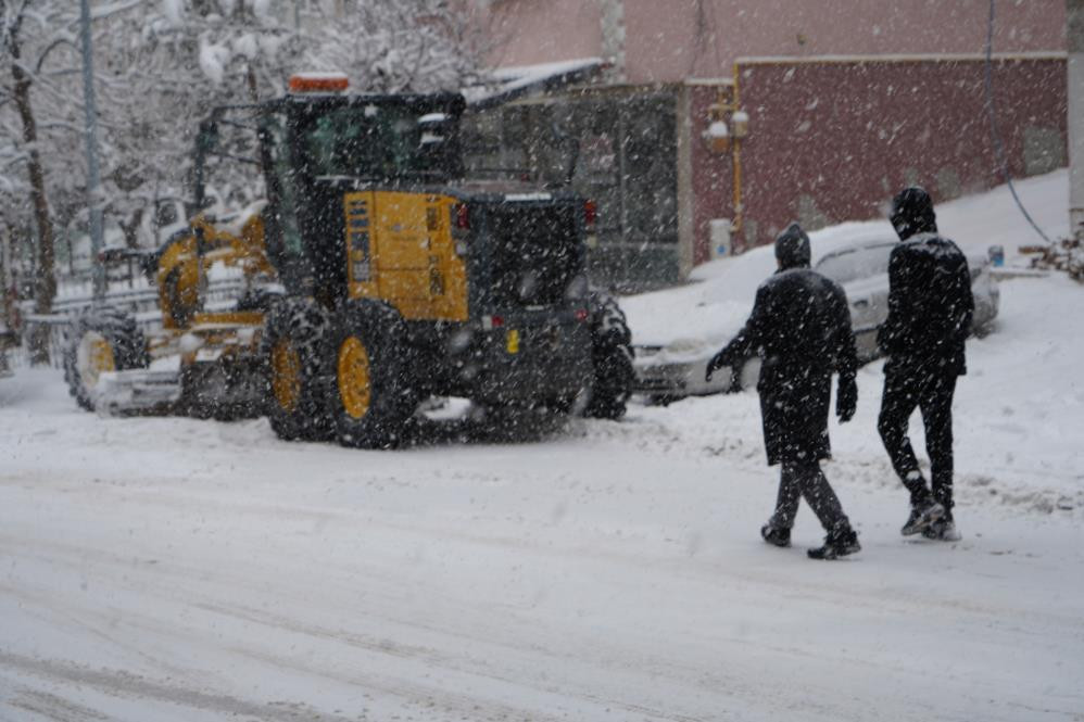  Kar kalınlığı 40 santimetreye ulaştı Memleket özlenen kışa kavuştu
