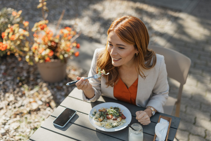 BESLEYİCİ VE LEZZETLİ BESLEYİCİ VE LEZZETLİ