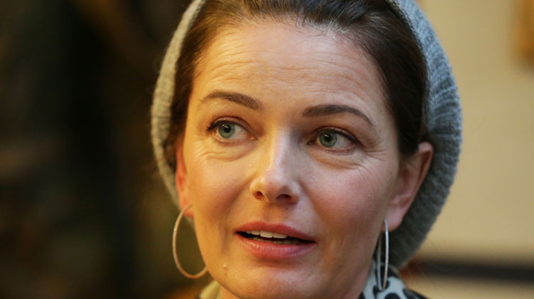 Bana kaç bornozlu adam kapıyı açtı, sayamadım... Tacize uğradığımın farkında bile değildim... Bunları iltifat sanıyordum