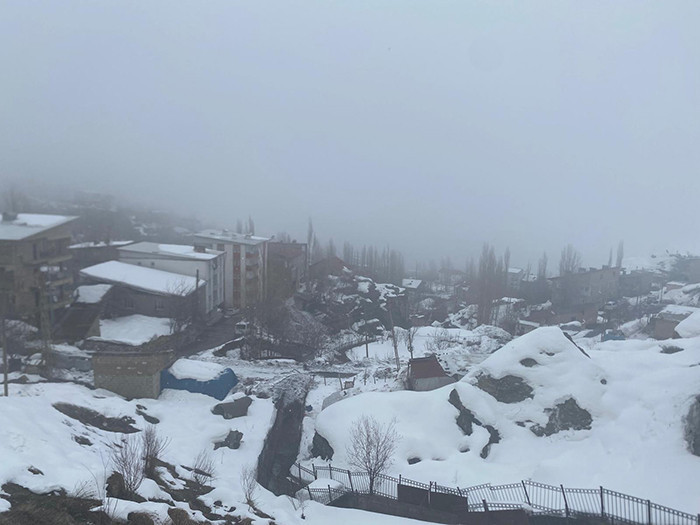 Kentte kar kalınlığı 5 metreye ulaştı: Çok zorlanıyoruz | Hava sıcaklığı eksi 30 dereceye kadar düştü