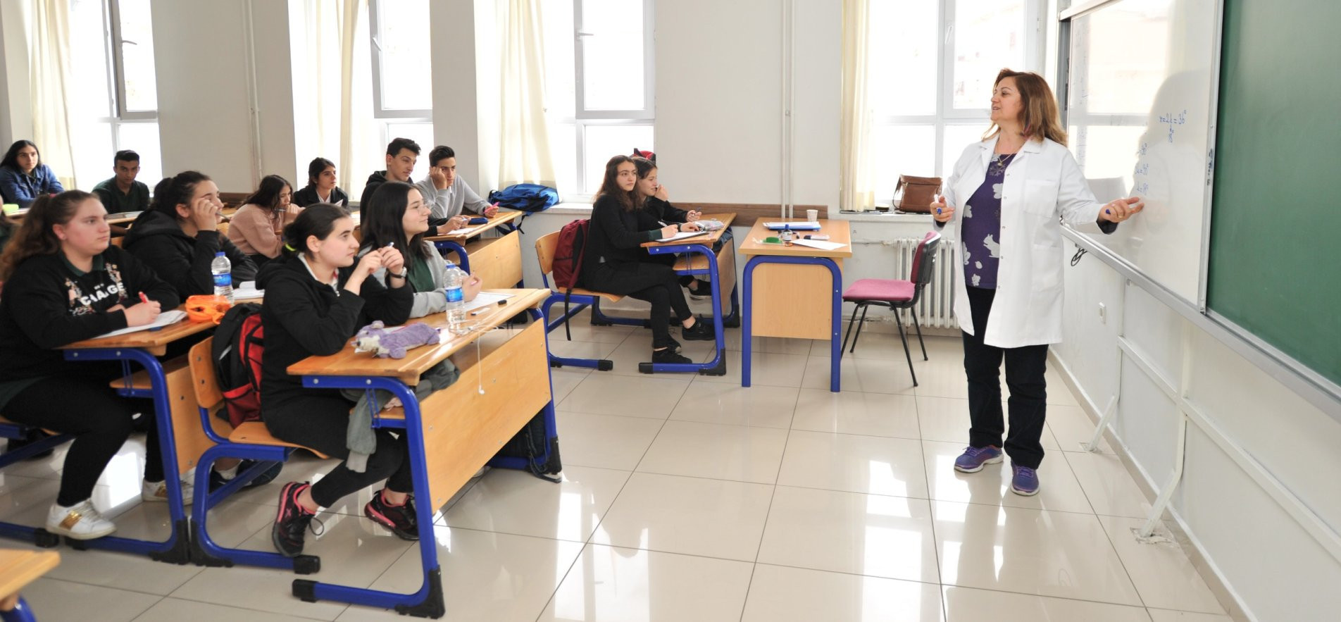 MİLLİ EĞİTİM AKADEMİSİ 826 SÖZLEŞMELİ EĞİTİM PERSONELİ ALIMI BAŞVURUSU NE ZAMAN