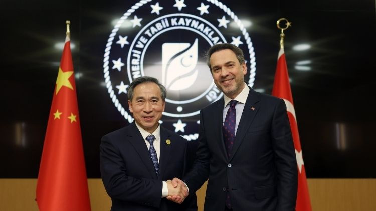Bakan Bayraktar, Çin Uluslararası Ticareti Geliştirme Konseyi Başkanı ile görüştü