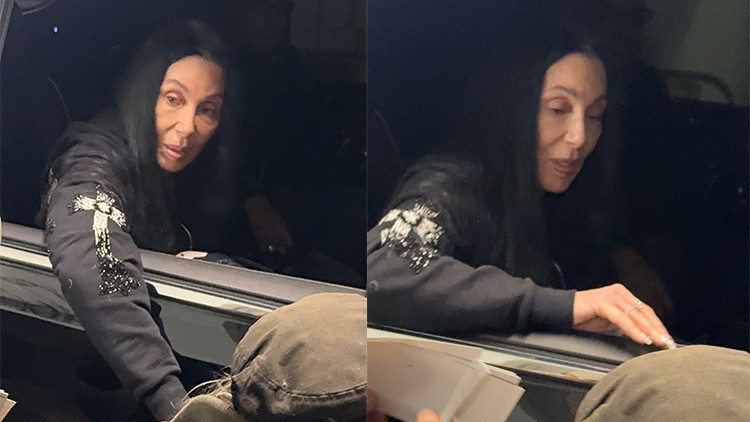 Ünlü şarkıcı 80, erkek arkadaşı 40 yaşında… Yakınları çok endişeli… ‘Ona ayak uydurmak için kendini paralıyor’