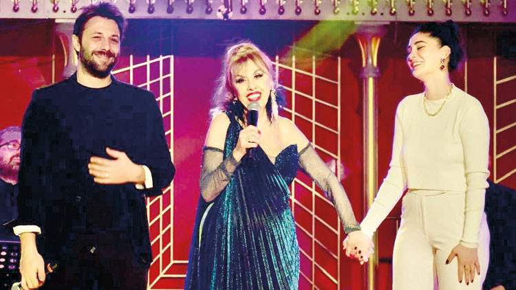 Torun isteği sahnede geldi