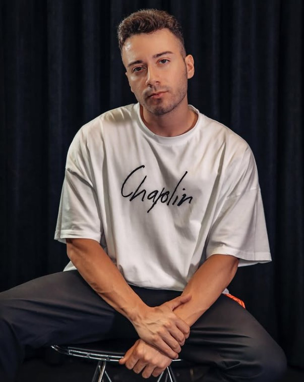 ENES BATUR GÖZALTINA ALINDI