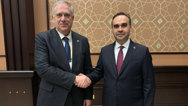 Bakan Kacır, Yunanistan Kalkınma Bakanı Theodorikakos ile görüştü