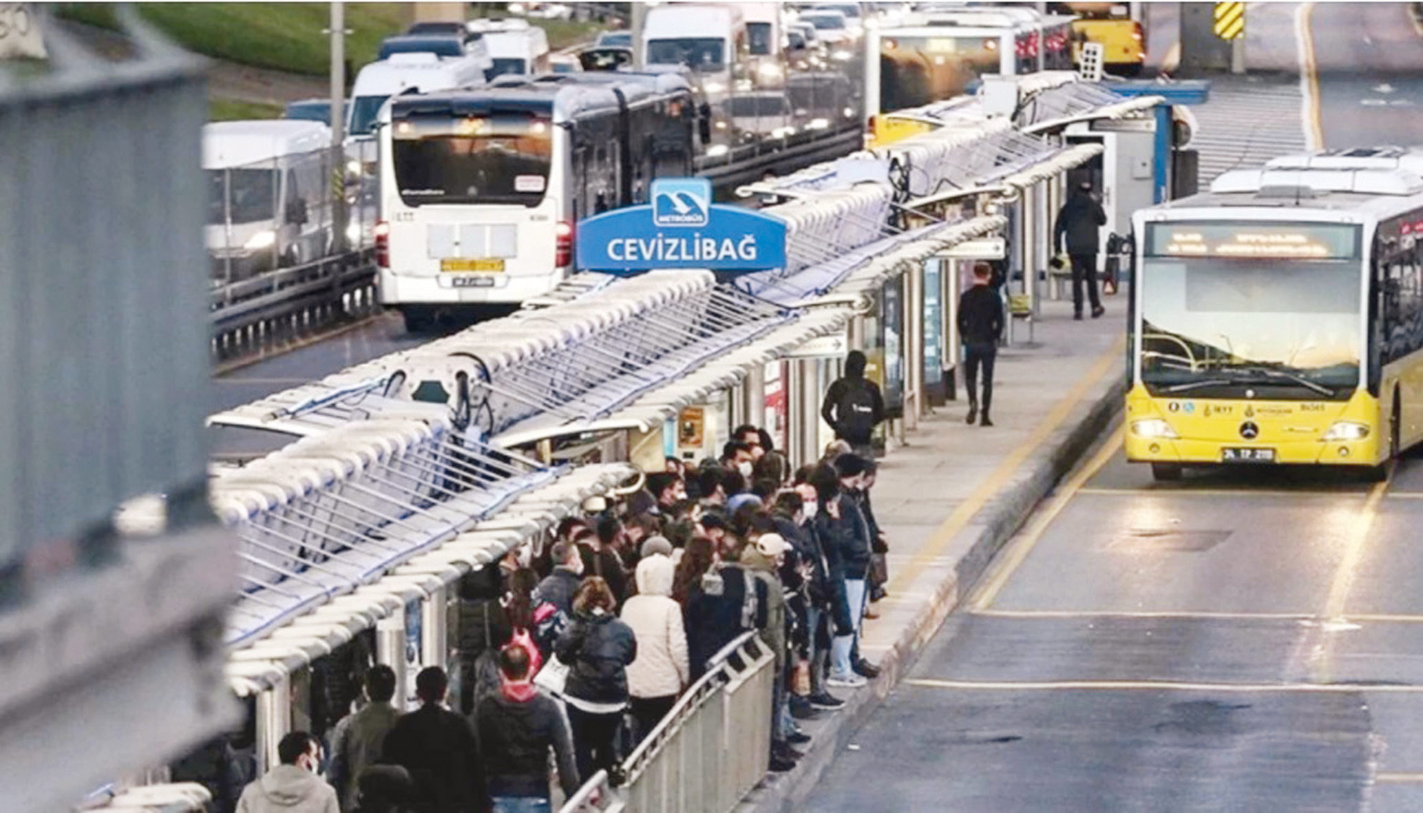 İstanbul’da toplu taşımaya yüzde 20 zam