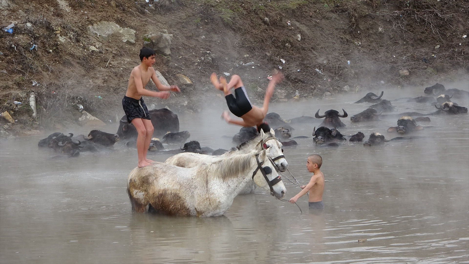  Bitlis... Doğal güzelliğiyle fotoğraf tutkunlarının ilgisini çekiyor