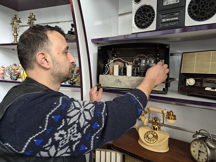  Topladıklarını iş yerinde sergiliyor Elinde 30dan fazla var Başından kalkamıyorsun seni senden alıyor