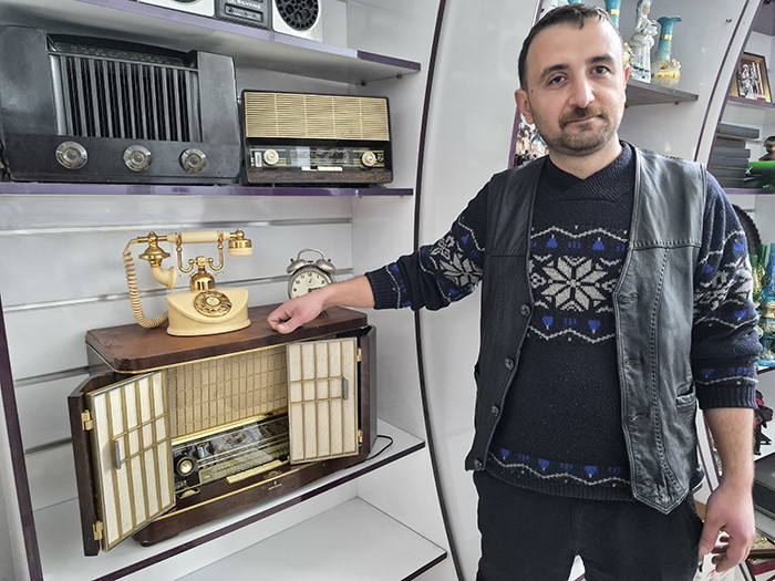  Topladıklarını iş yerinde sergiliyor Elinde 30dan fazla var Başından kalkamıyorsun seni senden alıyor