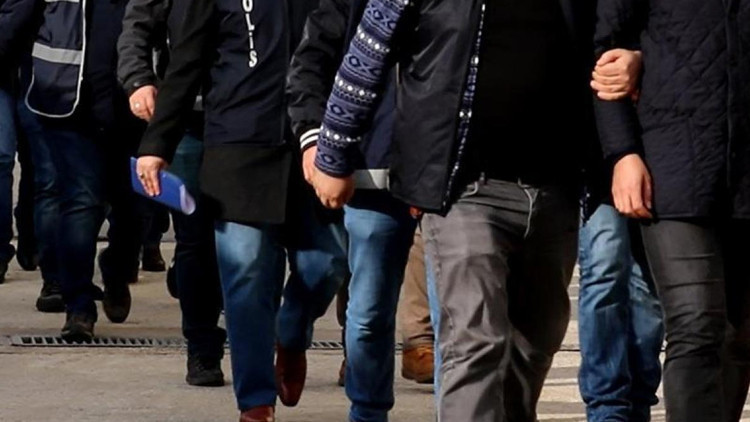 İstanbul merkezli 5 ilde hayali ihracat ve ithalat operasyonu: 30 gözaltı