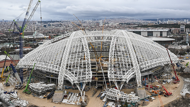 Türkiye'nin en modern stadı, 2026-2027 sezonunda açılacak! 51 bin kapasite